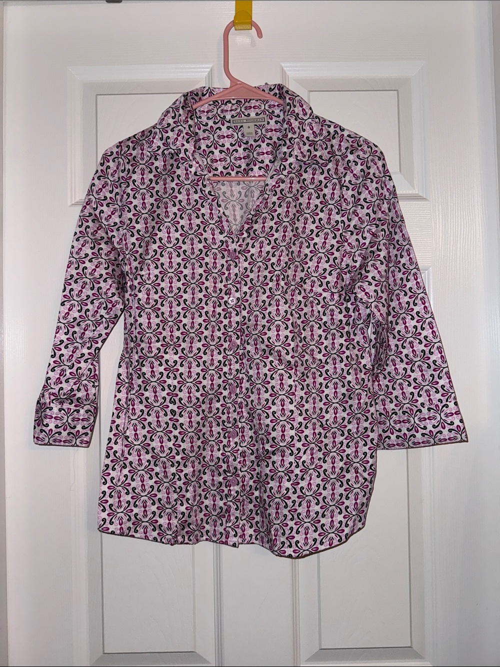 Dana Buchman Pink & Black Printed Button-Down Shirt